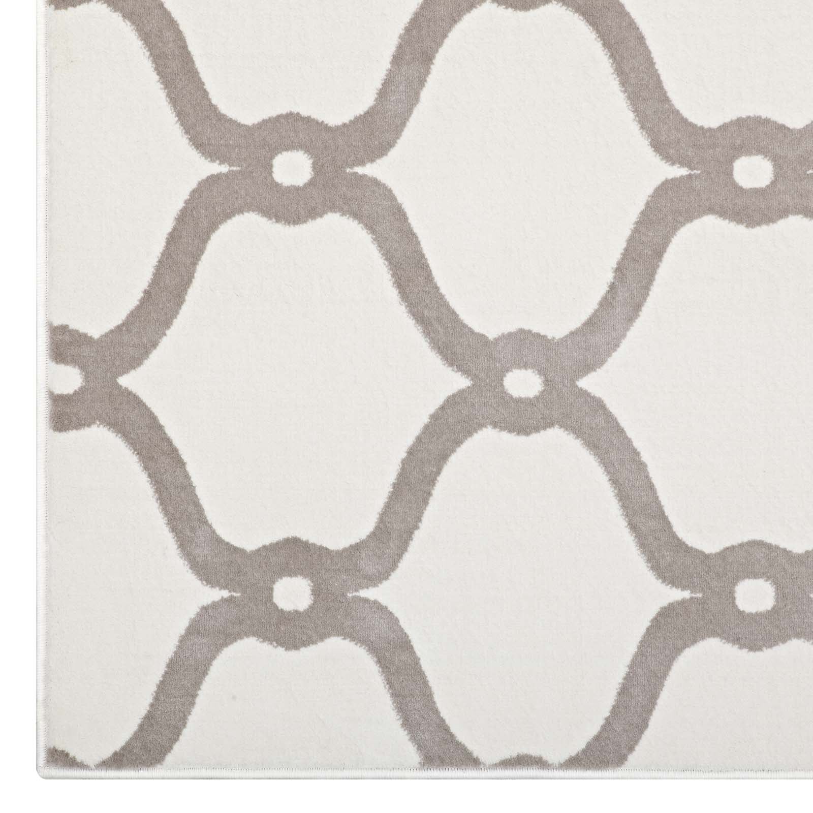 Beltara Chain Link Transitional Trellis 8x10 Area Rug by Modway