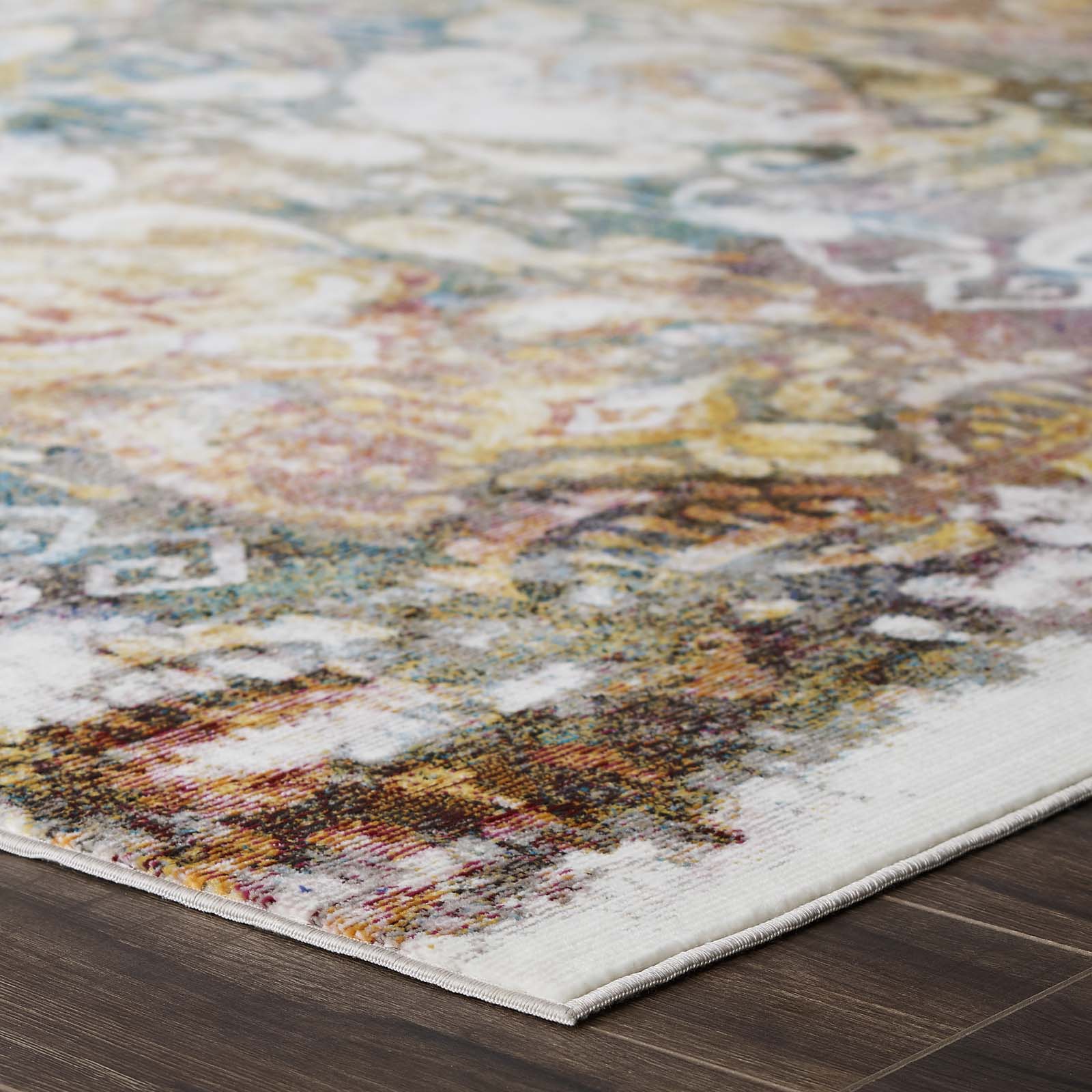 Success Jayla Transitional Distressed Vintage Floral Moroccan Trellis 4x6 Area Rug by Modway