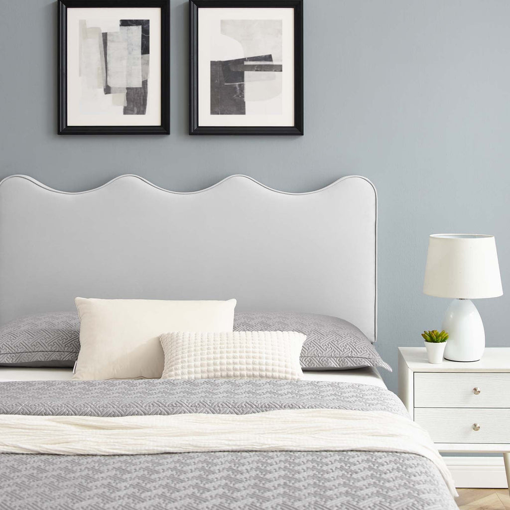 Current Performance Velvet Twin Platform Bed in Li