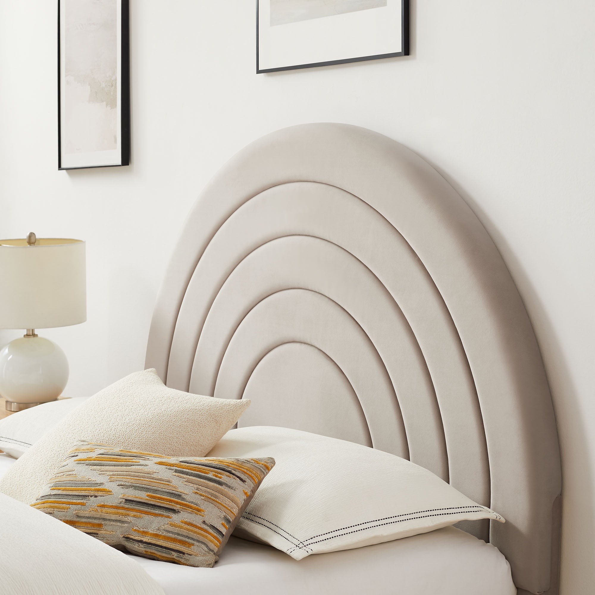 Solana Arched Performance Velvet Queen Platform Bed by Modway