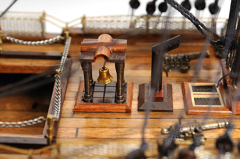 HMS Victory Midsize With Display Case