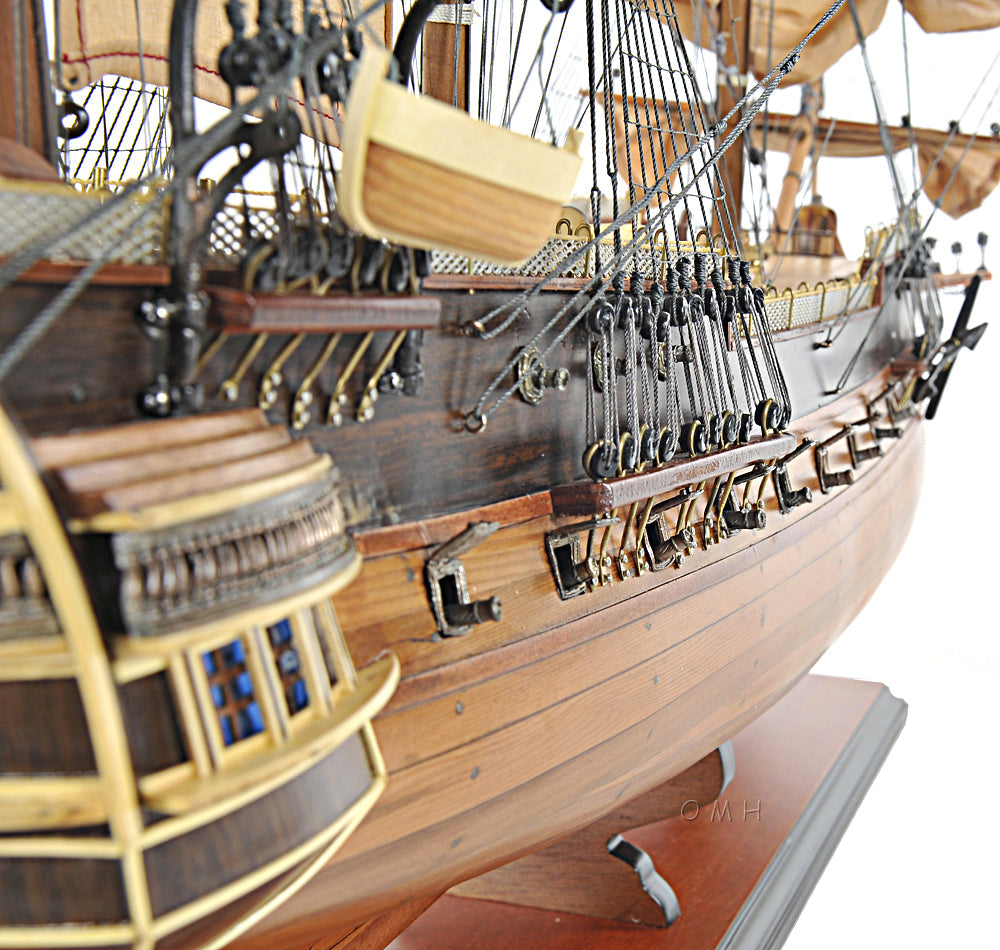 HMS Surprise Large With Floor Display Case